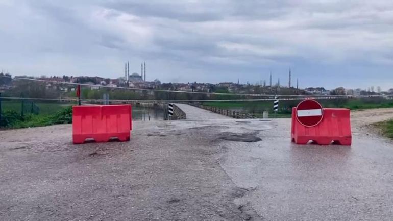 Tunca Nehri taştı Edirne’de Saraçhane Köprüsü trafiğe kapandı