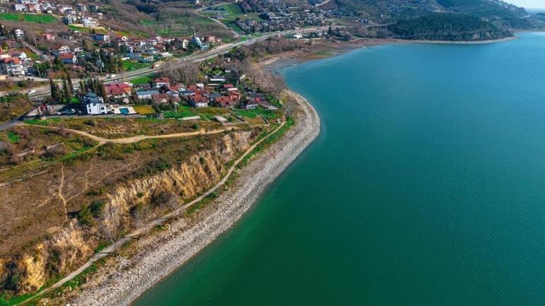 Sapanca Gölünde süreç başladı: Büyükşehir Belediyesi harekete geçti
