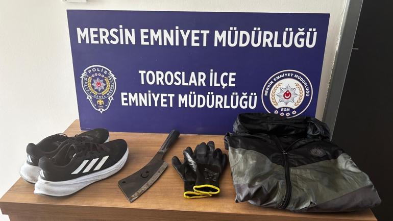 Mersin’de banka şubesine maskeli ve satırlı gasp girişimi