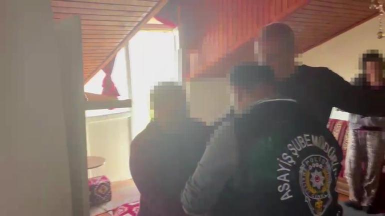 Kocaelide 26 yıl hapis cezası bulunan kadın, duvarı delip oluşturduğu gizli bölmede yakalandı