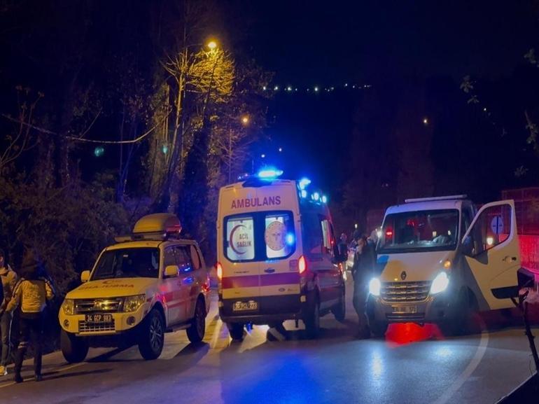 Beykozda korkunç çarpışma 1 ağır 11 yaralı