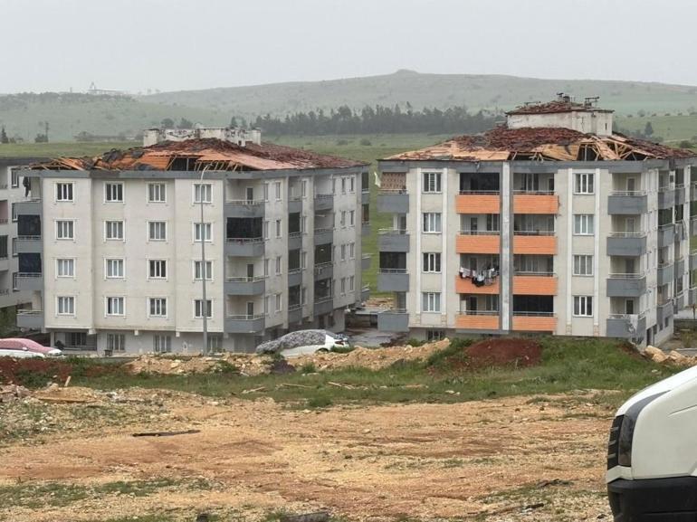 Gaziantepte vatandaşlar hala şokta Araçlar zarar gördü, evler hasar aldı, ağaçlar söküldü