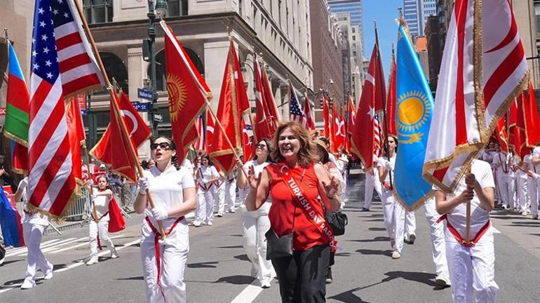 New Yorkta 43. Türk Günü Yürüyüşü coşkuyla kutlandı