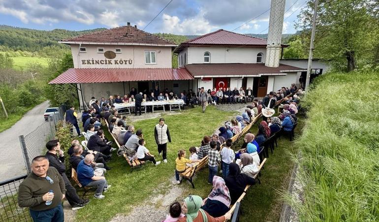 Yüzlerce yıllık bayram geleneği ziyrat yaşatılıyor
