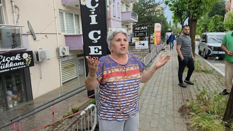 Edirne’de sağanak ve dolu hayatı felç etti İş yerleri sular altında kaldı