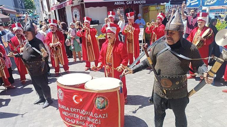 Bursada asırlık gelenek bu yıl da devam etti Vatandaşlar akın etti