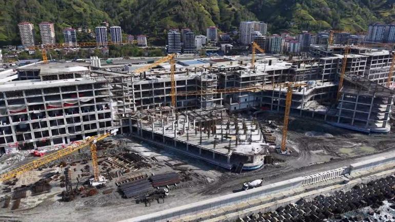 Rizede yapımı devam ediyor Sağlık turizmiyle de ön plana çıkacak