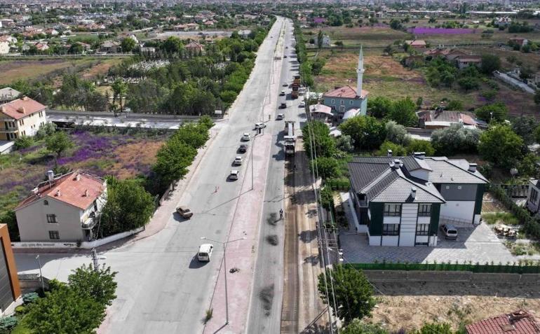 Konyada iki cadde devam ediyor: Ulaşıma dev müdahale gerçekleşiypr