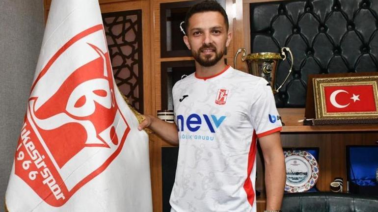 Galatasarayın eski golcüsü 3. Lig takımına transfer oldu