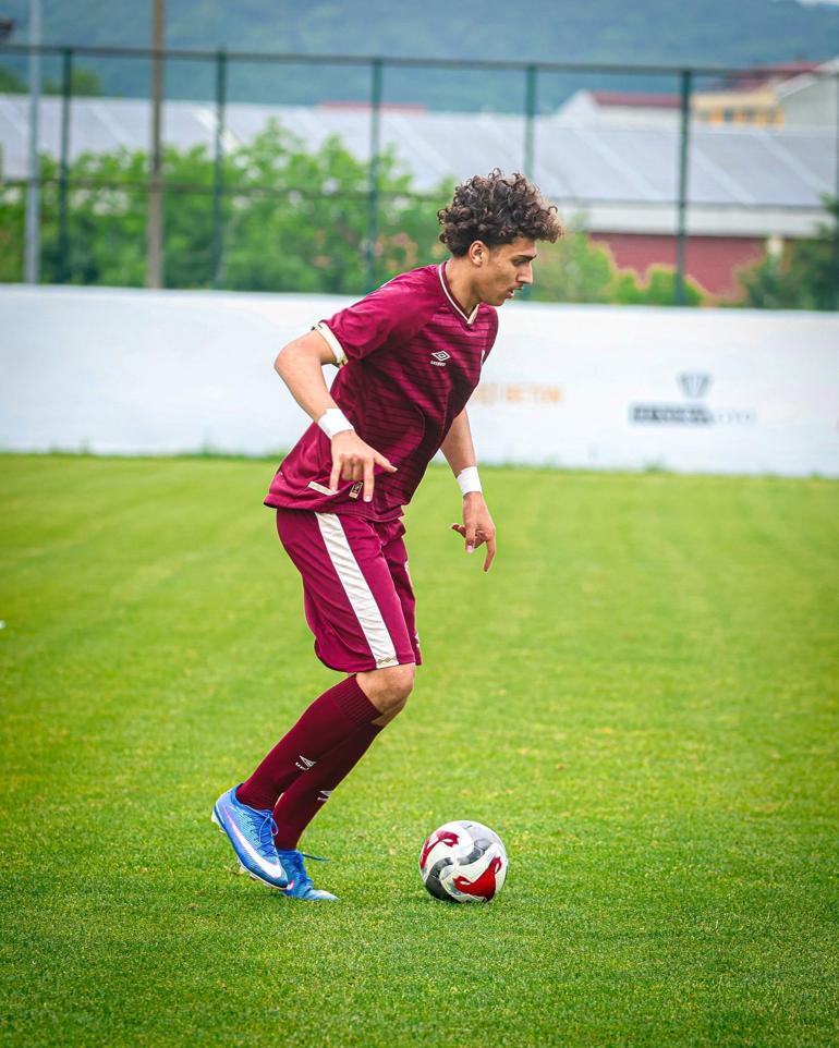 Göztepede 1 transfer 1 ayrılık Stanimir Stoilov kapıyı gösterdi