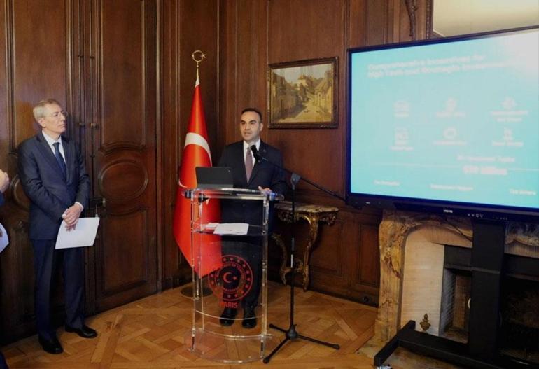 Sanayi ve Teknoloji Bakanı Kacır: Tüm Fransız yatırımcıları Türkiyeyi tercih etmeye davet ediyoruz