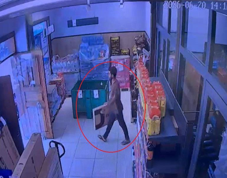 İznikte zincir marketten televizyon çalan şüphelinin yakalandığı anlar kamerada