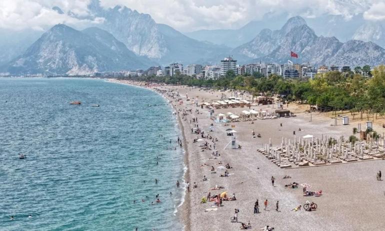 Antalya’da sigara kullanımına yeni dönem: Uygulama tüm plajlara yayılıyor