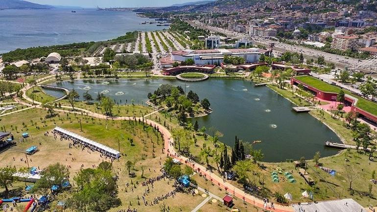 İzmit’in ortasında yeni bir dünya kurdu Büyükşehir kente kazandırdı, Marmara’nın en iddialısı