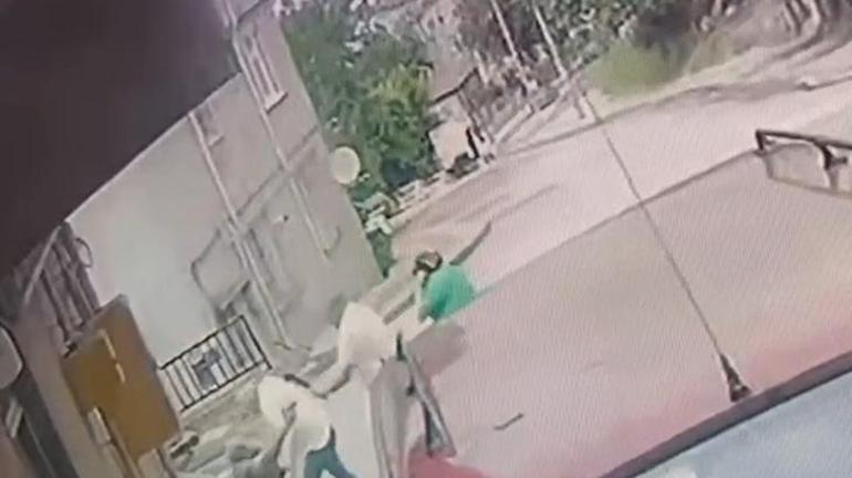 Ağabeyi, yengesi ve yeğenini katletti Görüntüler kan dondurdu