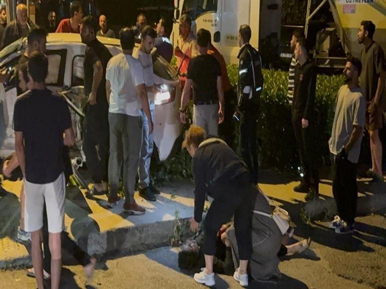 Hafriyat kamyonu ezdi geçti: Otomobil ile çarpıştı 1i ağır 4 yaralı
