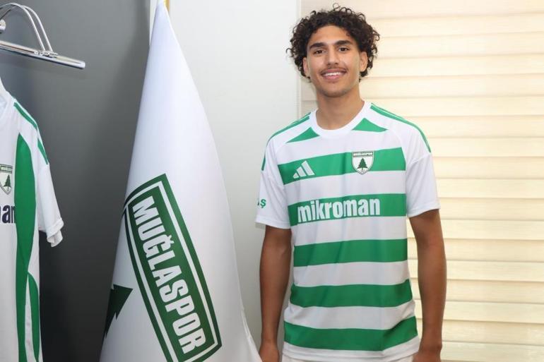 Göztepenin forveti 1. Lig takımına transfer oldu