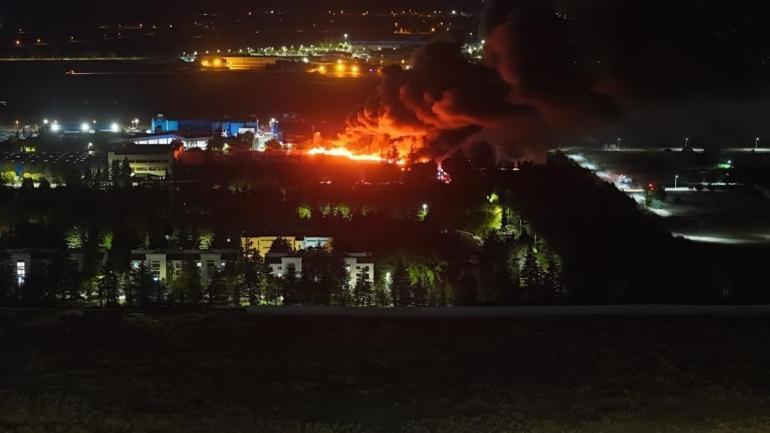 Eskişehir TEIde yangın Alevleri söndürme çalışmaları sürüyor