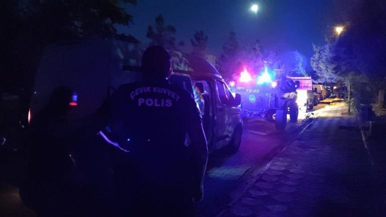 Batmanda mezarlıkta kurşun yağmuru Baba, oğlu ve yeğeni can verdi