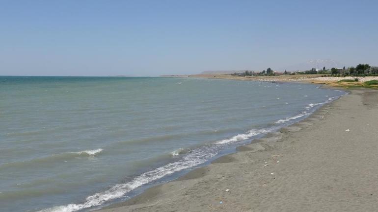 Van Gölüne yağış dopingi Su seviyesi yükseldi
