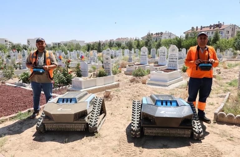 Konya’da mezarlıkların bakımı artık robotlara emanet