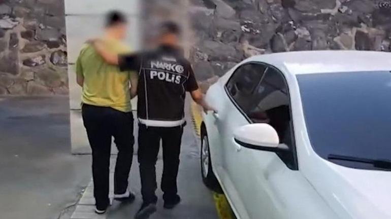 İstanbulda zehir tacirlerine darbe 5 kişi yakalandı