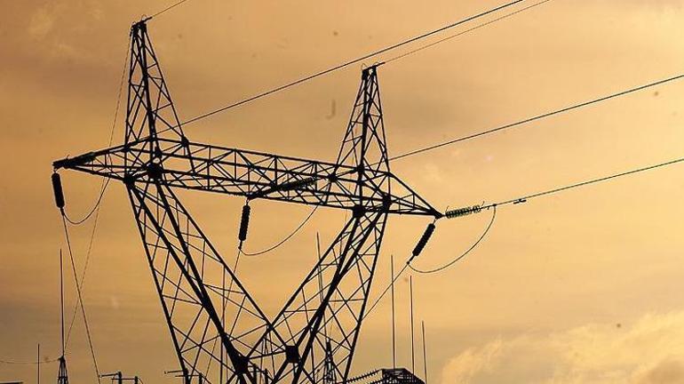 Adanalılar dikkat Elektrikler saatlerce olmayacak: İşte elektrik kesintisi yaşanacak ilçeler