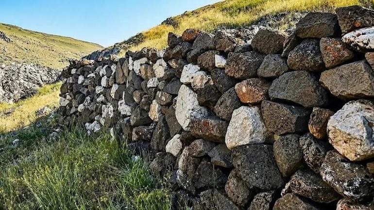 Kayserinin merak konusu: Bu kalenin içinde ne var Keşfedilmeyi bekliyor