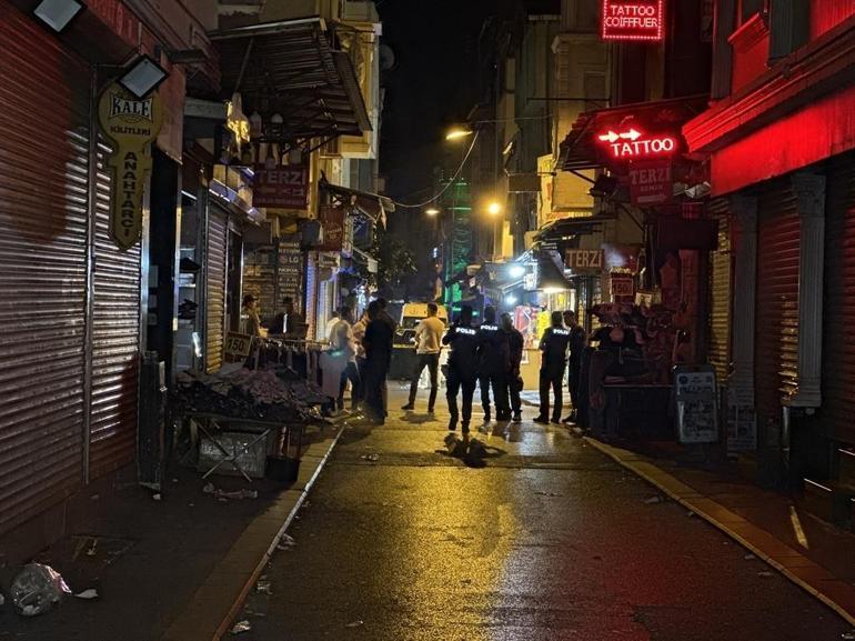 Fatihte esnaf kavgası: Pompalı tüfekle öldürdü