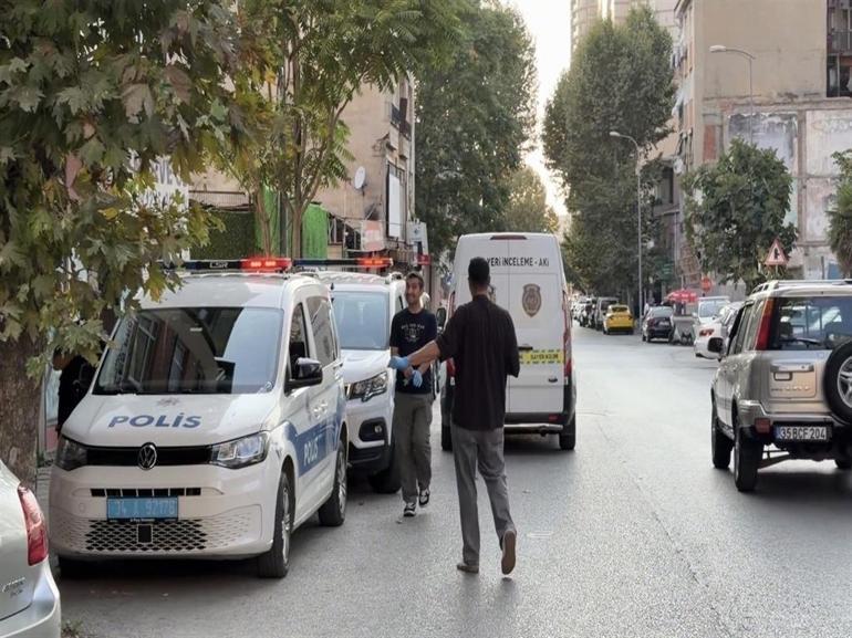 Kadıköyde şüpheli ölüm: Metruk binada cesedi bulundu