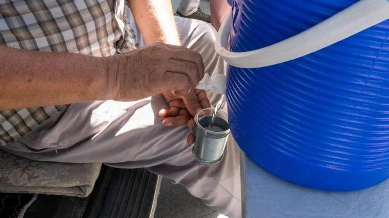 Konyalı Lokman Amca öyle bir şey dağıttı ki görenler bir daha istedi
