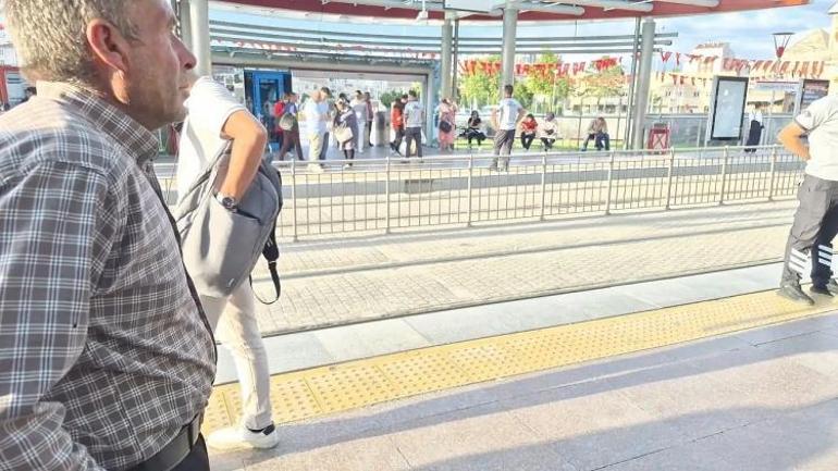 Kayserinin meydanına kuruldu: Tramvay istasyonunda yeni sistem devreye girdi