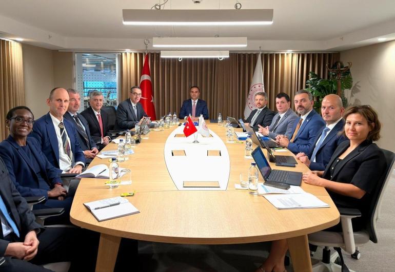 Türkiyenin sanayi ve teknoloji planları dünyanın dikkatini çekti