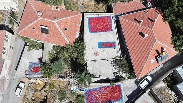 Kayserinin lezzetini akrabalar Avrupaya taşıdı: Sokakta üretilip kilosuna 1300 lira isteniyor