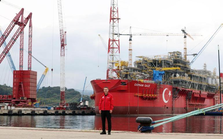 Karadeniz doğal gazında üretim hız kazanacak Bakan Bayraktar: Bu yıl sonu itibarıyla yakma kulesinde ilk gazı yakacağız