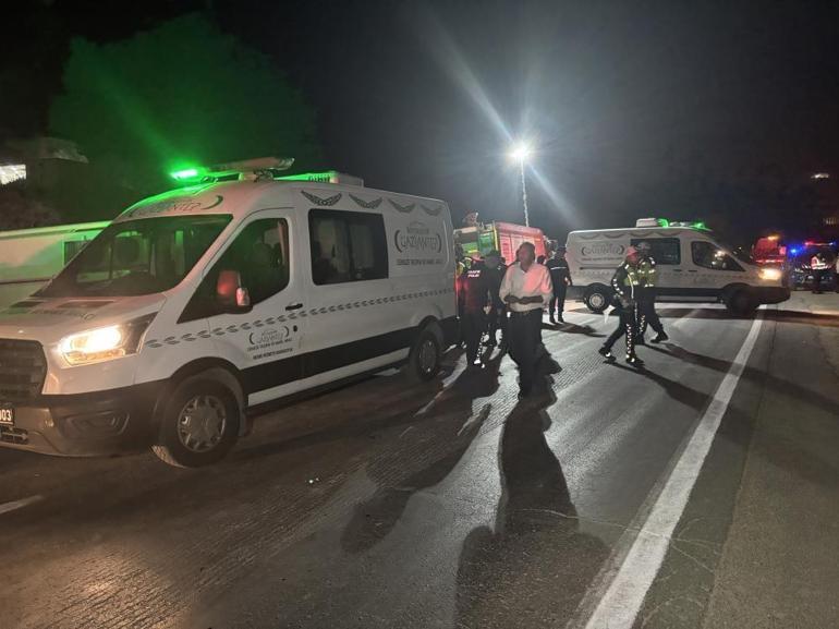 Gaziantepte katliam gibi kaza 7 kişi öldü, 16 kişi yaralandı