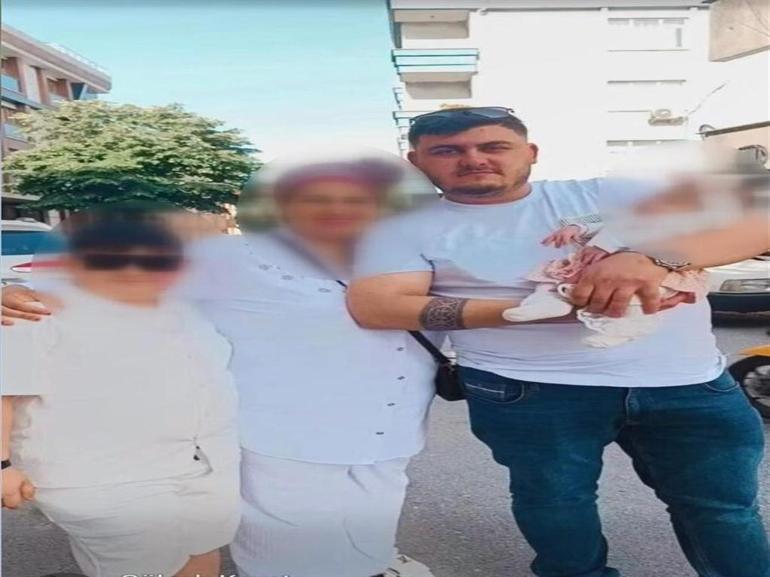 Gaziosmanpaşada silahlı saldırı: Çay Ocağını taradılar, 2 çocuk babası öldürüldü
