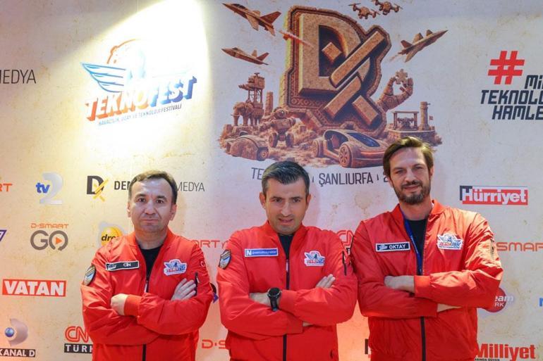 TEKNOFEST Güneydoğuya rekor katılım Selçuk Bayraktar Demirören Medya standını ziyaret etti