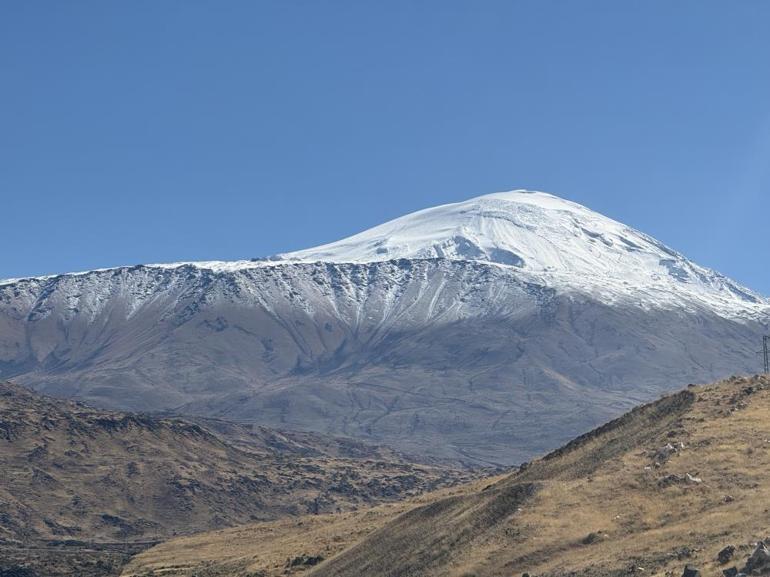 3 ile mevsimin ilk karı erken düştü Sürücüler zor anlar yaşadı