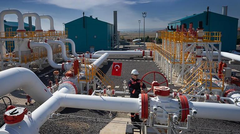 Bakan Bayraktar: Bu yıl doğal gaza erişimi sağlanan yerleşim yeri sayısı bine çıkacak