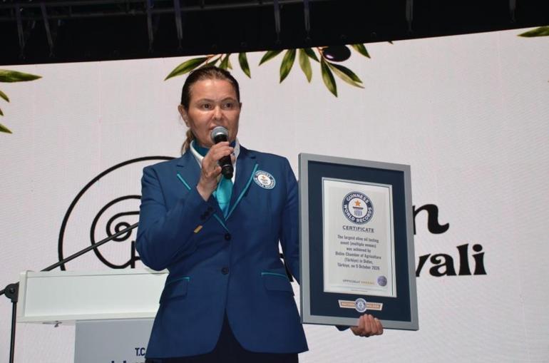 Didim’de zeytinyağıyla Guinness Rekor denemesi kırıldı