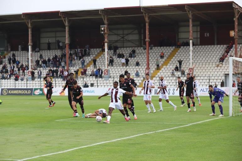 Sivasspor, Bandırmaspor deplasmanından eli boş dönmedi