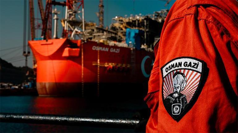 Türkiye’nin ilk yüzer üretim platformu Osman Gazi görev yerine uğurlanıyor Karadeniz gazında üretim 20 milyon metreküpe çıkacak