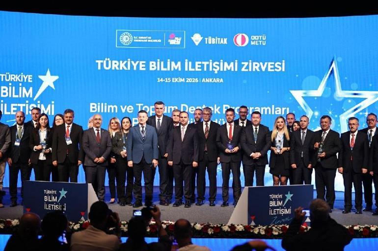İlk Türkiye Bilim İletişimi Zirvesi düzenlendi Bakan Kacır: Bilim insanlarımızla, gençlerimizle el ele çalışmaya devam edeceğiz