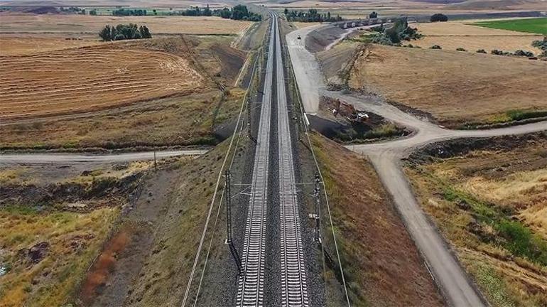 Ankara-Kayseri arası 1 saat 45 dakikaya düşecek