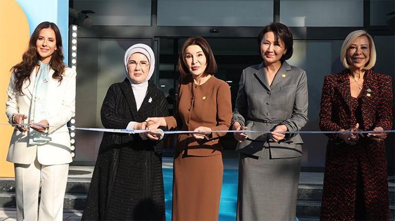 Emine Erdoğan ve Esra Albayraktan Özbekistanda açıklamalar: Çocuklar bizim en önemli meselemiz
