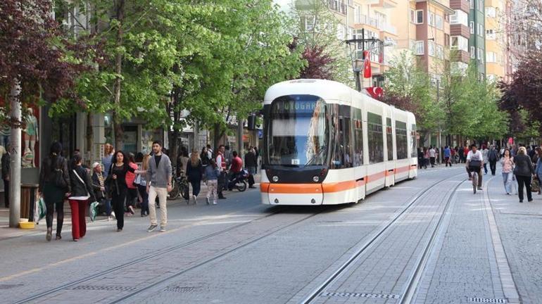 Eskişehirde ulaşım kararı Otobüs seferleri değişiyor