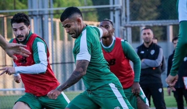 Bursaspor’da Mustafa Er kararını verdi