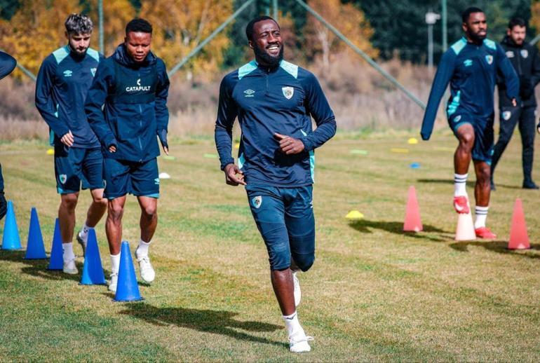 Erzurumspor FKda Serkan Özbalta Çorum FK maçı öncesi planını yaptı