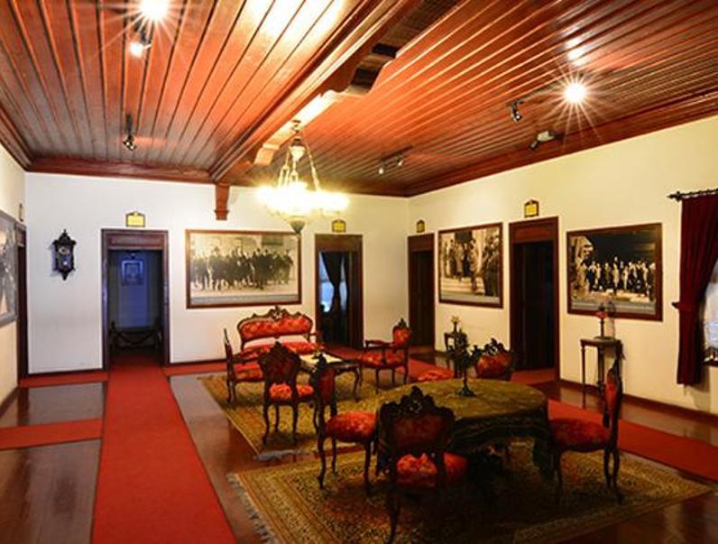 Atatürk Evi Müzesi: Tam 5 kez burada kalmış